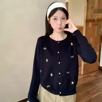 早秋韩系圆领蝴蝶刺绣针织开衫女秋冬新款宽松甜美气质毛衣外套潮