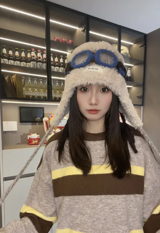 檀健次同款手工可爱眼睛护耳飞行帽女款冬季两戴毛绒针织帽雷锋帽