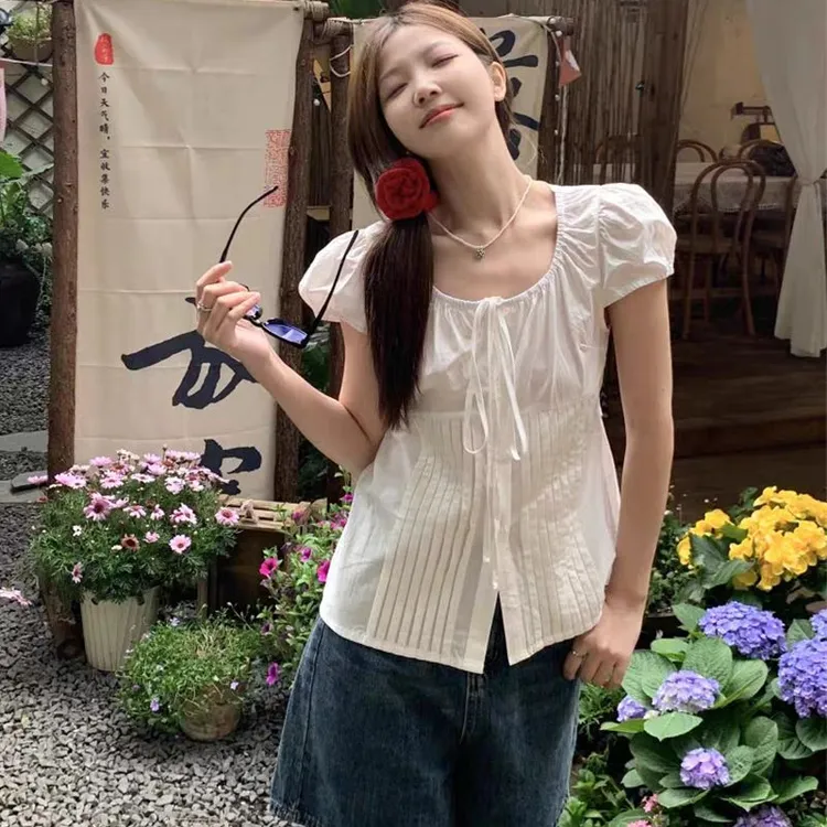 韩版复古甜美小众设计感法式短款显瘦气质百搭衬衫女装上衣，夏季