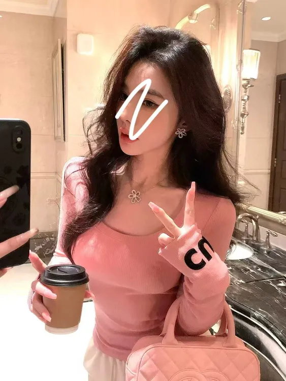 2025冬季新款加绒保暖字母印花U领修身显瘦长袖T恤打底衫上衣9217