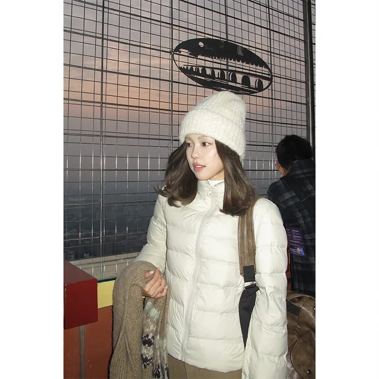 Tuuuh【奶杏羽绒】立领羽绒服女白色秋冬休闲外套羽绒服E38217TU54