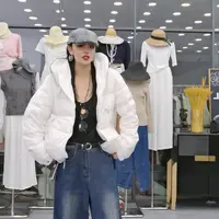 135连帽帽檐字母加厚防寒服外套西头
