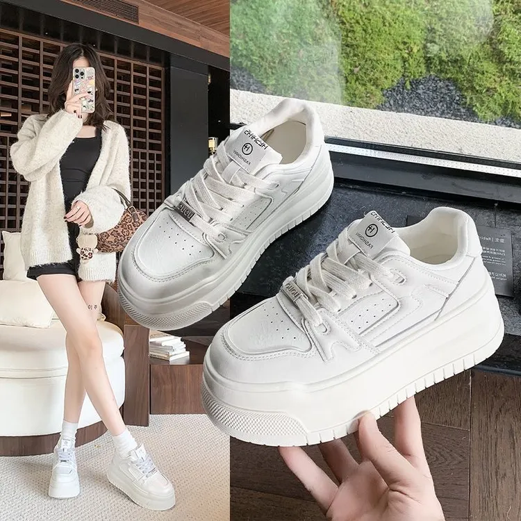 赵露思同款厚底小白鞋女新款运动鞋配裙子内增高休闲轻便百搭