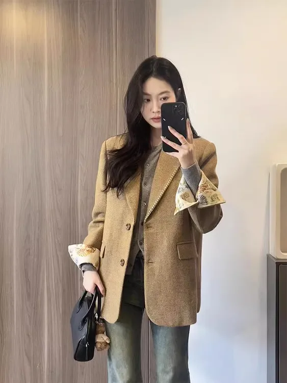 洋气卡其色毛呢西装外套女秋冬美拉德穿搭气质廓形西服呢子上衣