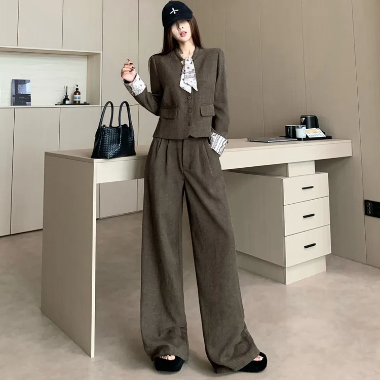 老钱风气质丝巾时尚套装女秋季西装拼接时髦上衣高腰阔腿裤两件套