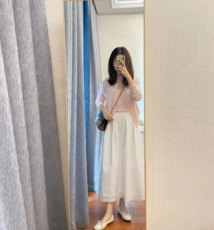 2025早春新款粉色针织开衫背心温柔甜美上衣两件套百搭半身裙套装