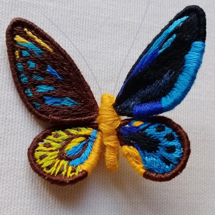 非金属布艺胸针 蓝色蝴蝶纯手工刺绣胸针别针