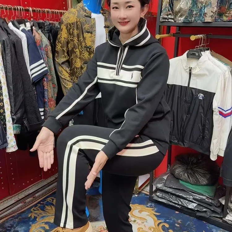 2025新款早秋修身轻奢简约休闲时尚百搭男士连帽套装2658