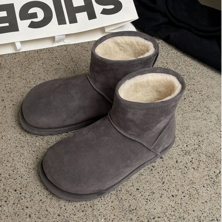 诗歌兰2025冬季新款女靴时尚加绒保暖一脚蹬厚底短靴女雪地靴