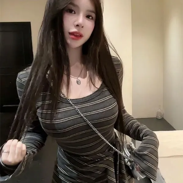 简约风U领长袖条纹长裙秋季复古收腰绑带中长款撞色显瘦连衣裙女