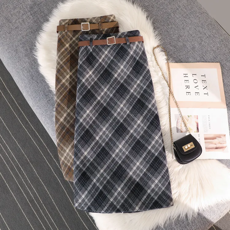 【不扎人】复古格子毛呢半身裙女2025秋冬显瘦开叉中长款a字包臀裙