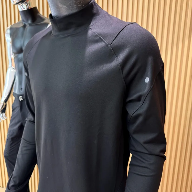 鼎级主推！毒家120件！综训系列都市速干高弹半高领长袖打底衫2472