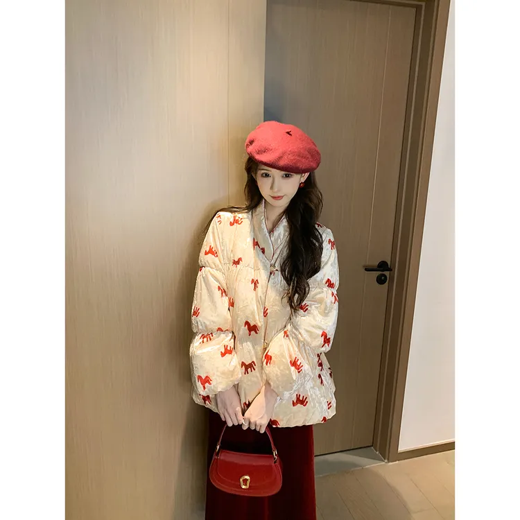 SHAOER【红色小马】高级感冬小马刺绣蕾丝拼接羽绒服S725R21785