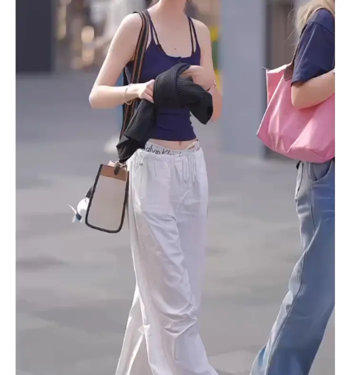 时尚潮流百搭精品女装zsx37716