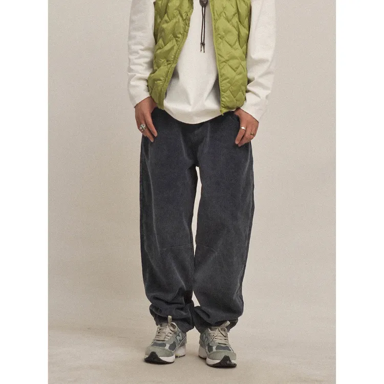 粗坑条灯芯绒拿捏秋冬复古氛围感！老钱风水洗百搭微锥宽松休闲裤