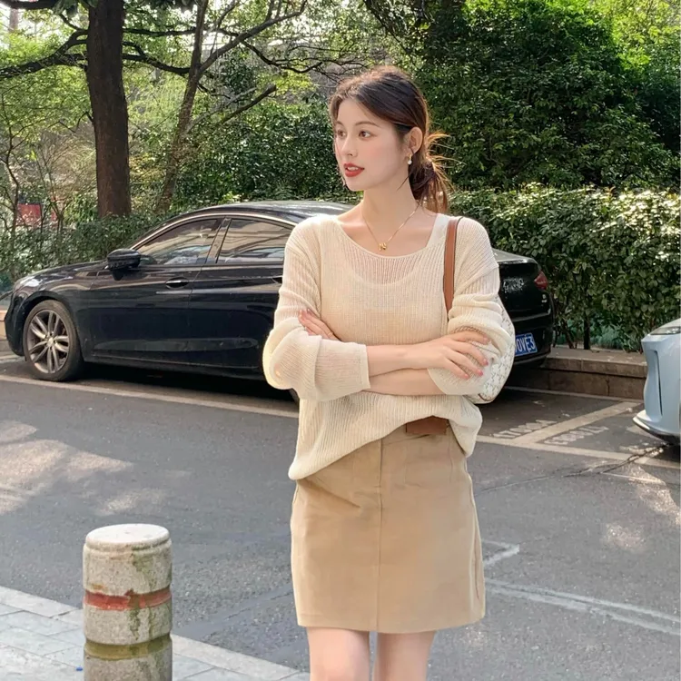 春游出行衣服小众女装简约内搭慵懒风罩衫温婉大方衣服显瘦裙子