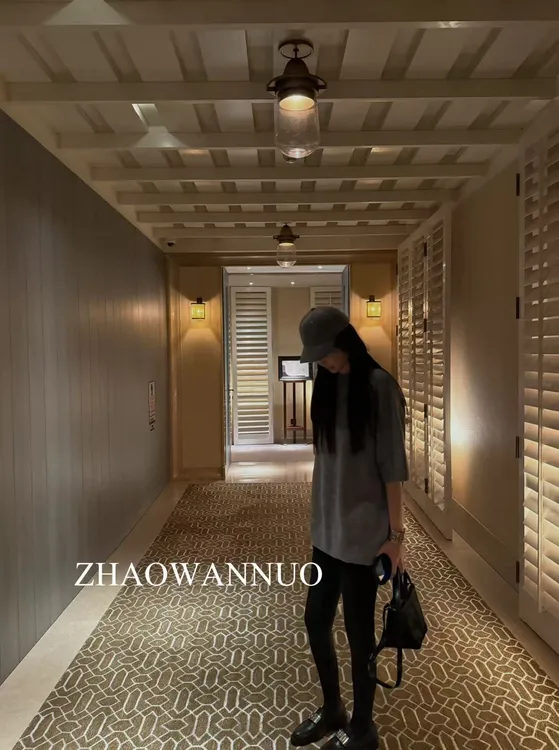 ZHAO WANNUO 丨P*D圆领七分袖羊毛三角标上衣NC0951
