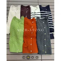 atong-【猛猛Buy】2025琥珀扣麻花小马刺绣开衫毛衣0926-25