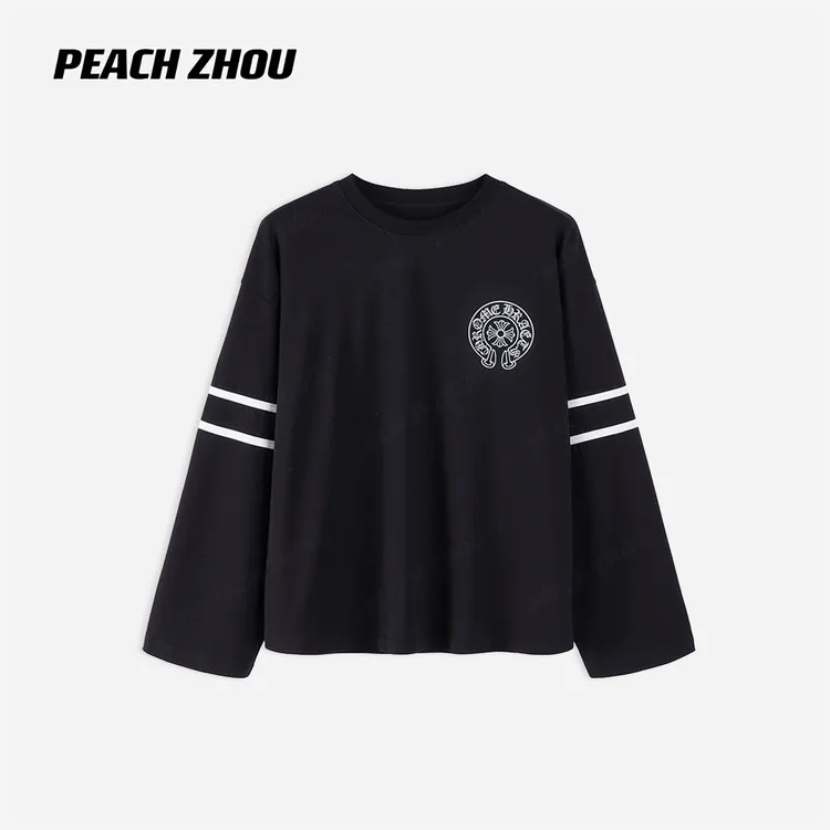 『PEACHZHOU』马蹄梵文33印花宽松小版型圆领长袖美式高街休闲T恤女