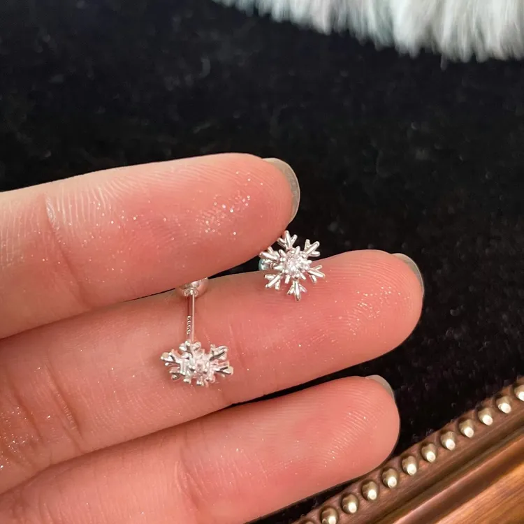 合金耳饰 绝美氛围感小雪花耳钉女养耳洞睡觉免摘耳骨钉ins耳饰