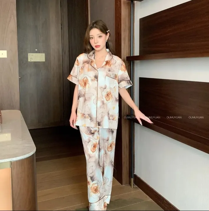 女士姑姑夏季官宣冰丝休闲短袖长裤印花复古港风高级感可外穿睡衣