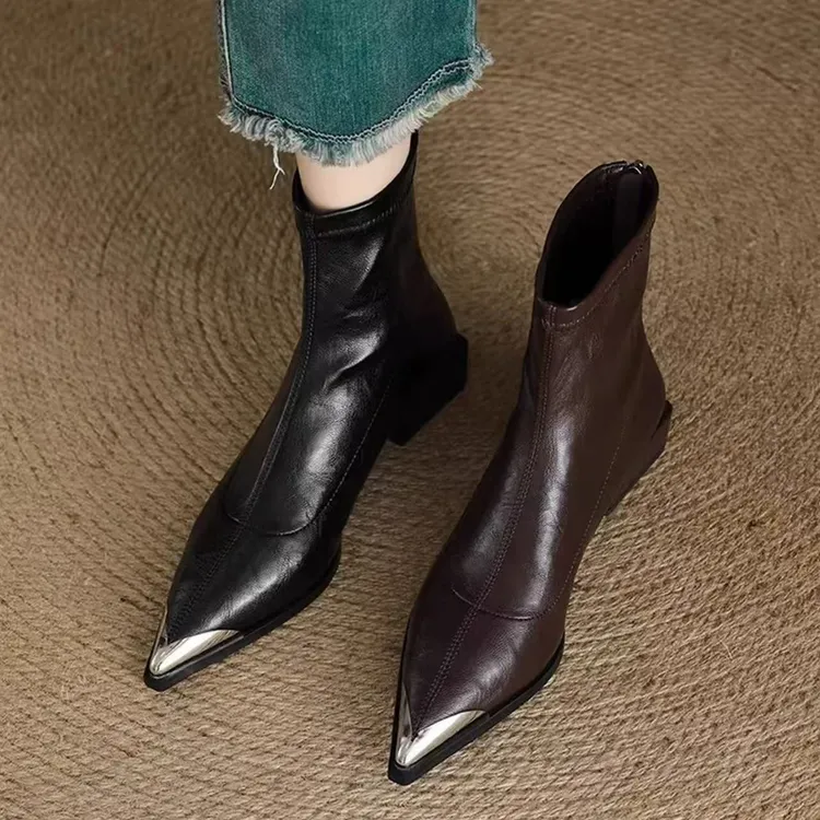 法式复古尖头弹力瘦瘦靴2025秋冬气质百搭粗跟短靴软羊皮马丁靴