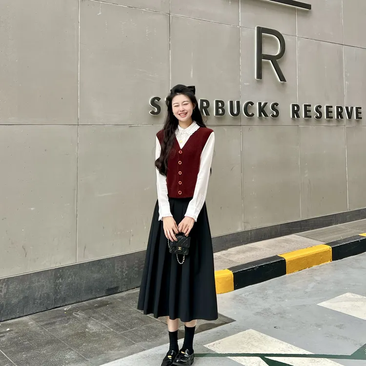 GIRDEAR/哥弟「隐入红烟」哥弟秋冬百搭显瘦显白羊毛背心148067