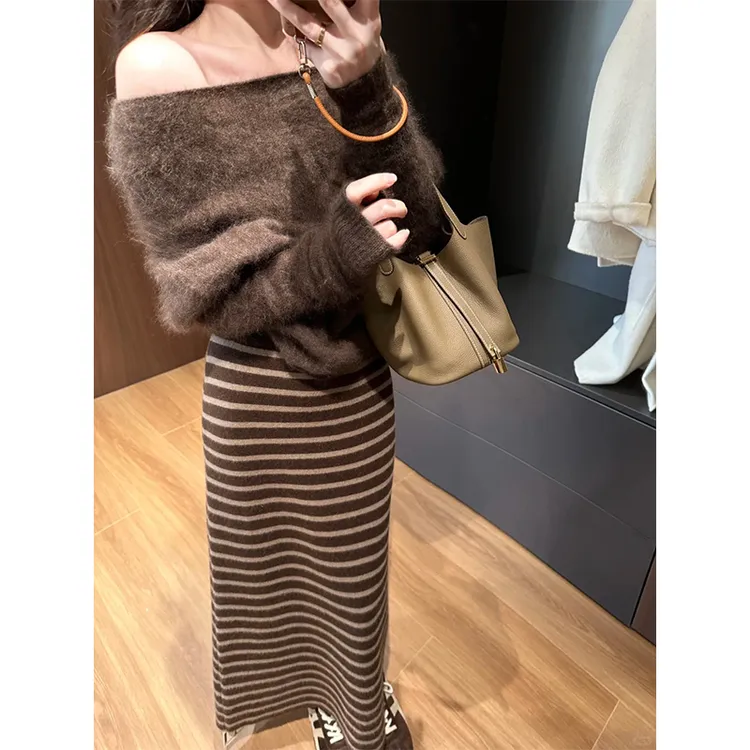 秋冬季慵懒针织衫长袖上衣美拉德一字肩毛衣女条纹拼色半身长裙子