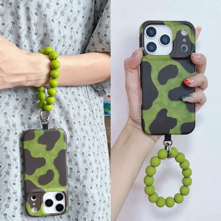 草绿串珠手环奶牛纹适用苹果17pm创意iphone16promax手机壳15女14