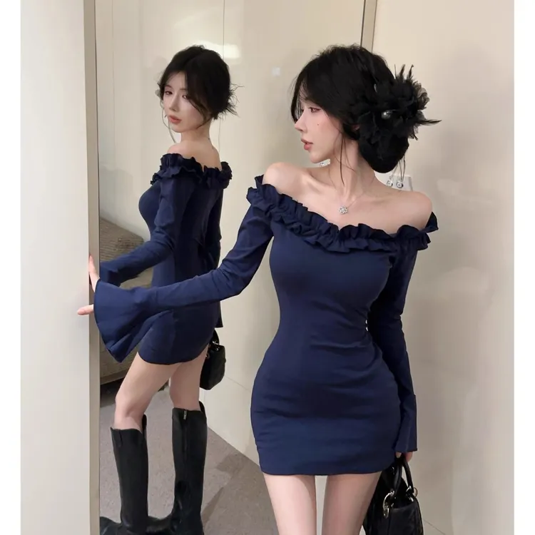 春季气质荷叶边一字肩连衣裙女喇叭袖短裙长袖裙子修身性感包臀裙