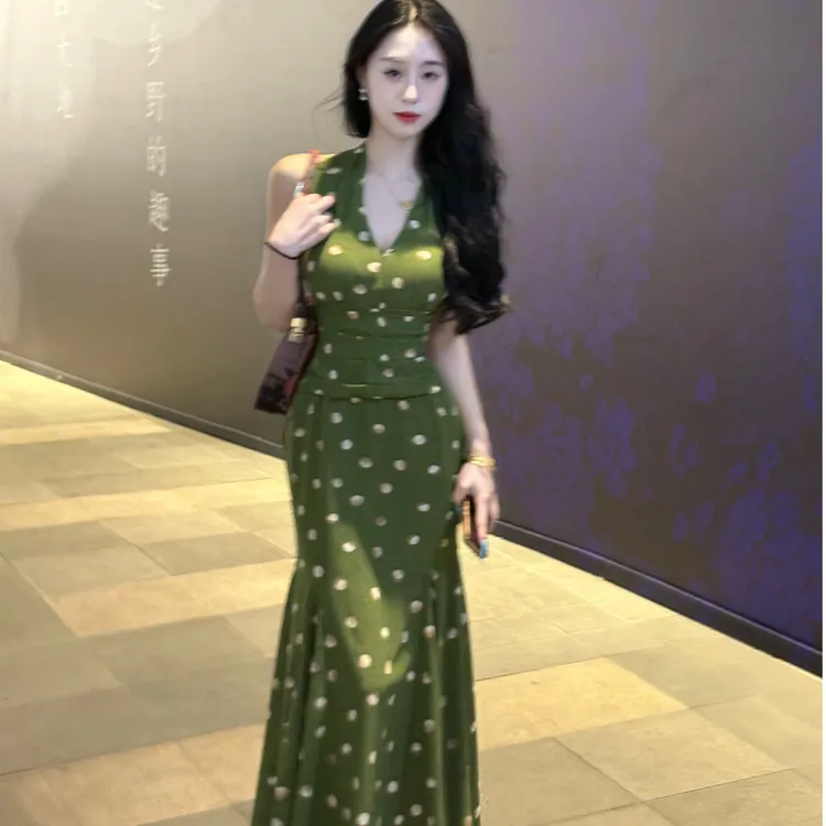 LHMknk1画报夫人原创复古港风波点步步生莲挂脖鱼尾裙  绿波点