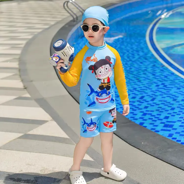 儿童泳衣男孩新款短袖防晒速干沙滩游泳衣中小童哪吒敖丙卡通泳装