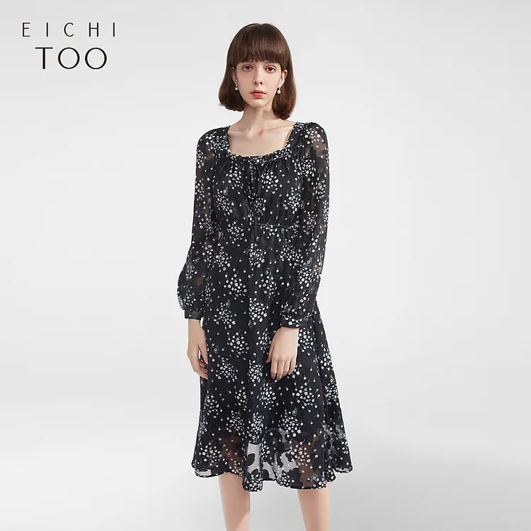 T爱居兔女装满印碎花方领长袖裙子EQLCJ1M021A
