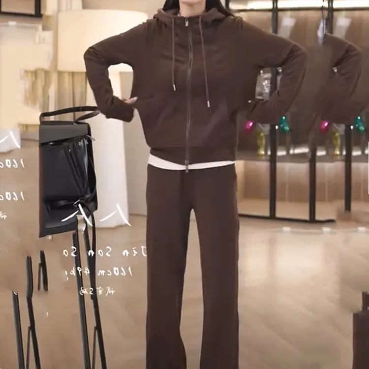 欧货休闲运动套装女春秋2025新款时尚洋气减龄修身显瘦卫衣两件套
