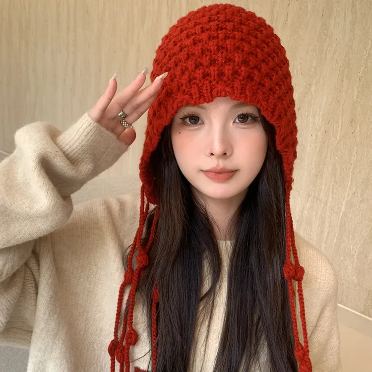 2新年红色帽子女秋冬款保暖毛线流苏甜美可爱套头帽手工织护耳帽