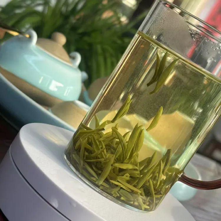 2025年深山明前黄芽花香味