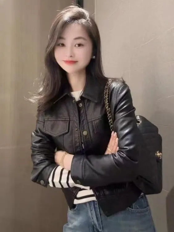 海宁复古上衣翻领港风机车秋冬新款皮衣女夹克外套A25-49