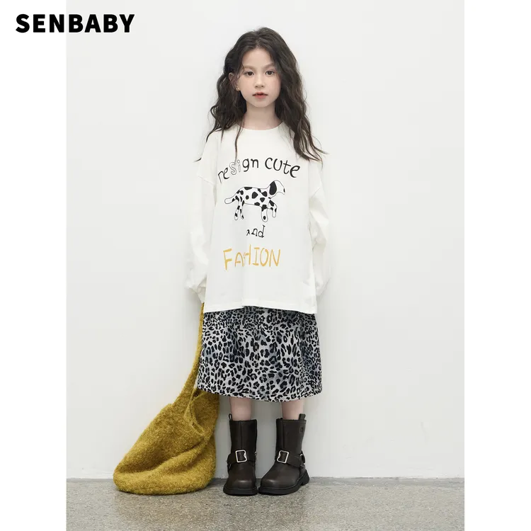 senbaby童装女童设计感套装2025秋新款两件套斑点狗T恤豹纹半身裙