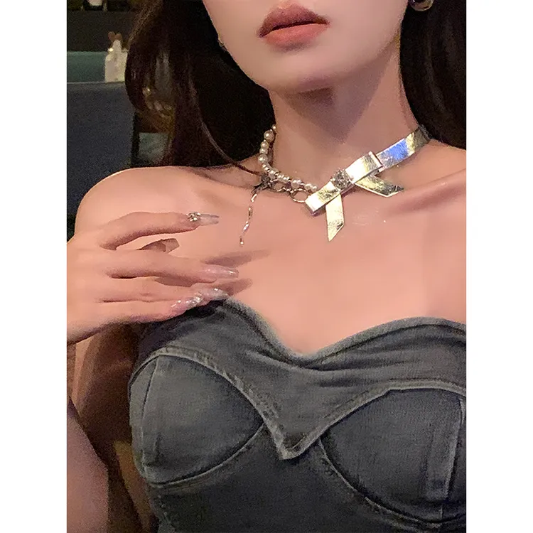 铜合金皮质吊坠 银色蝴蝶结choker拼接珍珠项链女锁骨链小众颈链