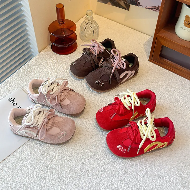 春秋季女童鞋子儿童板鞋宝宝运动鞋小孩休闲软底幼儿园户外鞋潮鞋