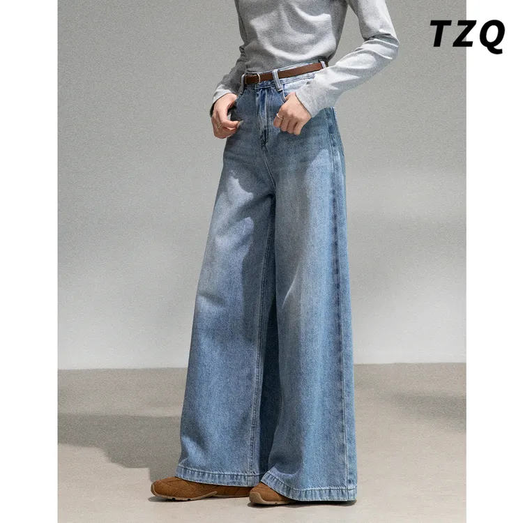 浅蓝色水洗阔腿牛仔裤女款爆款2025新款秋装垂感慵懒显瘦宽松长裤