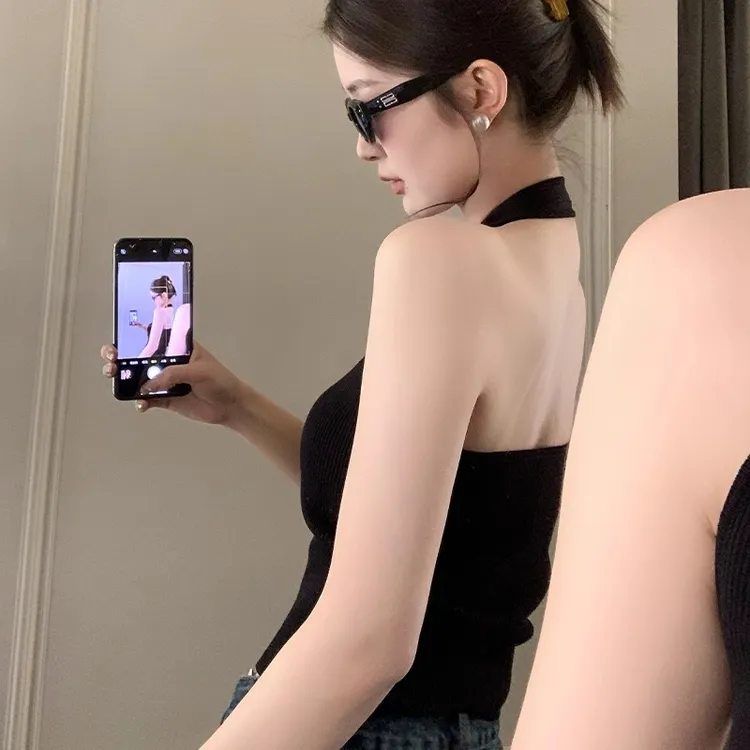 黑色挂脖背心高级感女内搭2025春夏季新款小吊带打底美背上衣外穿