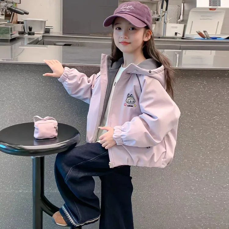 女童秋装外套2025新款儿童洋气秋冬季两面穿加绒加厚连帽卡通上衣