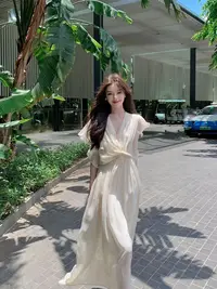 高级感不规则设计显瘦长款连衣裙