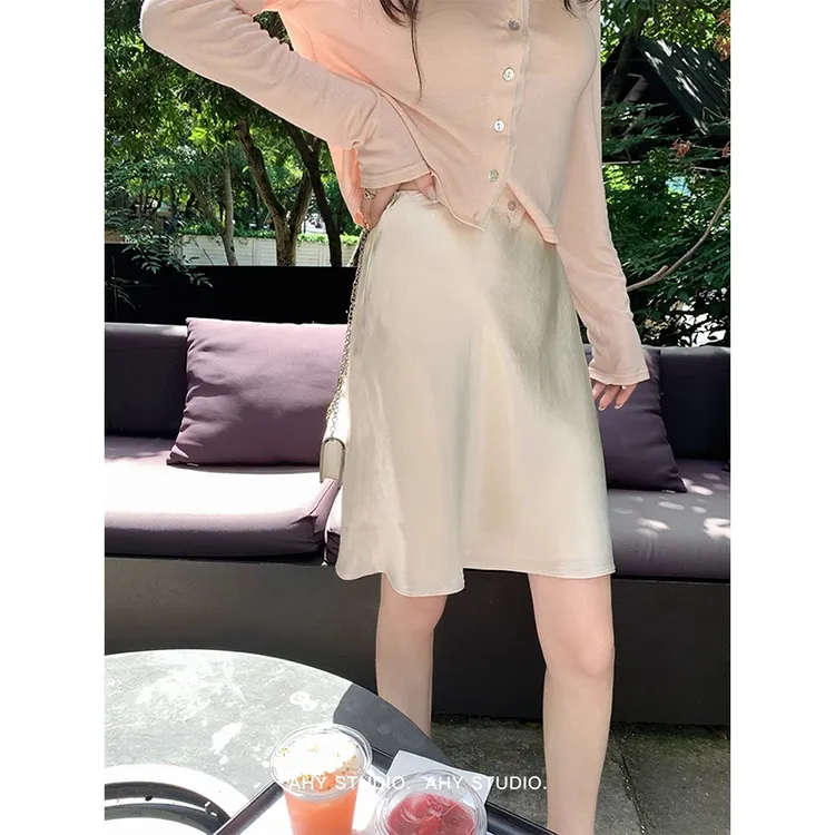 耶古高级感醋酸缎面半身裙女夏季款高腰法式气质丝滑垂感a字短裙