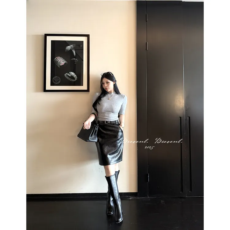 黑泽玄七复古编外谬女郎秋冬微胖显瘦皮裙美得权威后开叉铅笔版冬