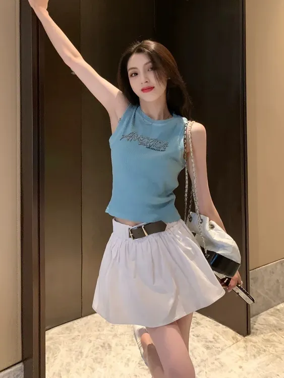 夏季减龄一整套辣妹穿搭活泼俏皮韩系小个子运动背心短裙两件套女