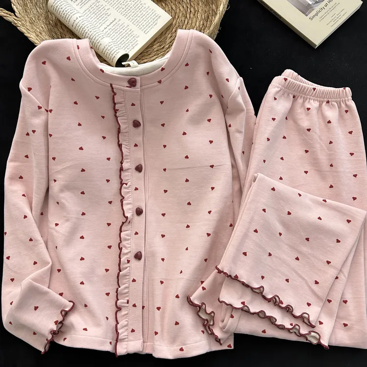 ins粉粉甜心少女睡衣保暖德绒秋冬季带胸垫温柔甜美开衫家居服套