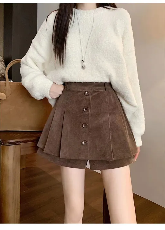 设计感灯芯绒裙裤女秋冬胖m复古减龄百褶高腰条绒A字阔腿短裤外穿