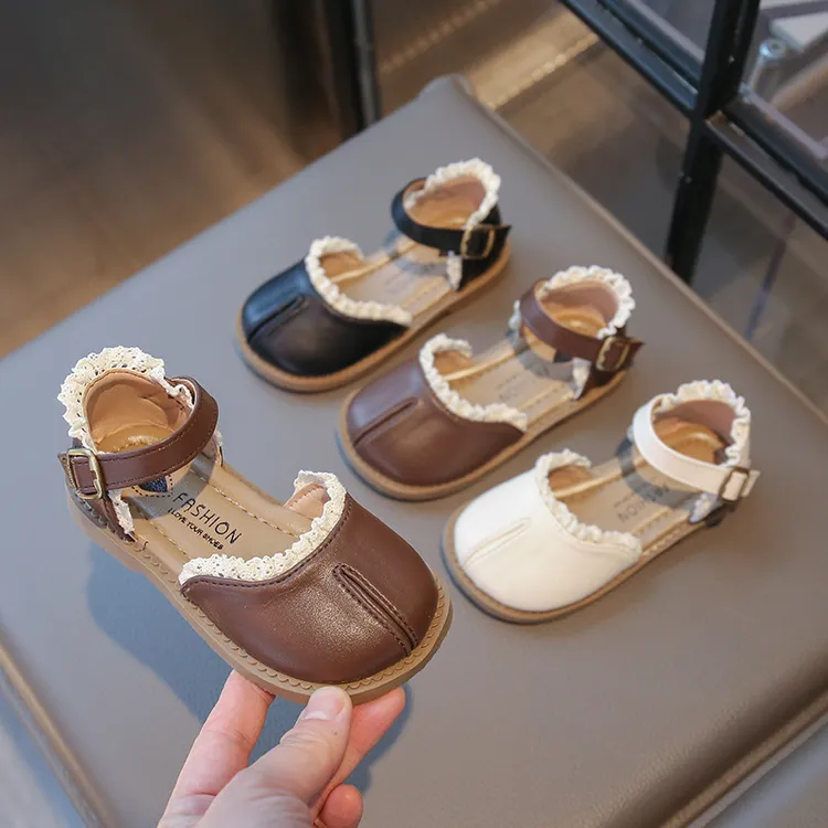 女童凉鞋25款夏季新款爆款小香风公主鞋夏款鞋女宝宝软底皮鞋